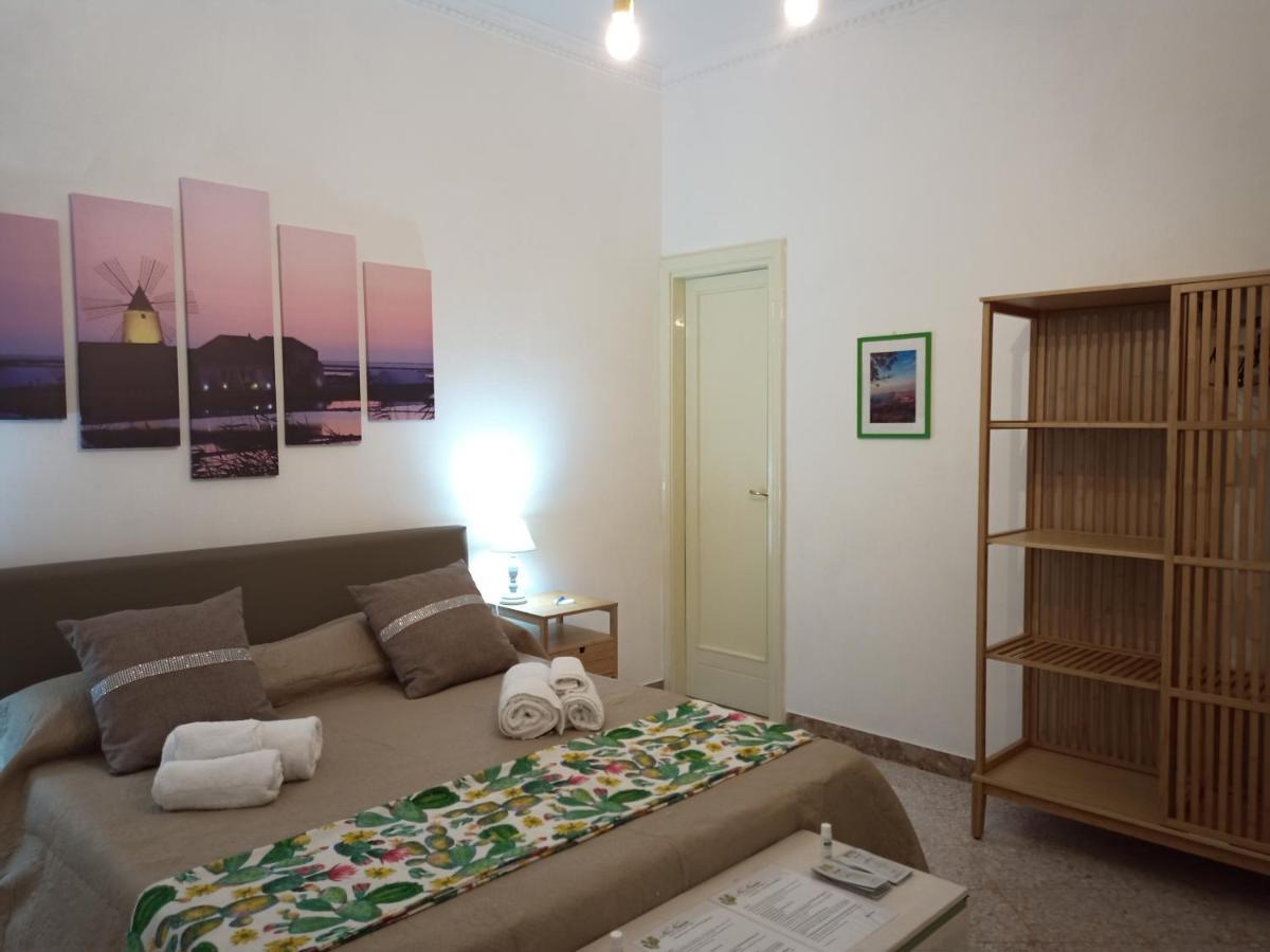 Casa Vacanze Ni Nuccia Trapani Exterior photo